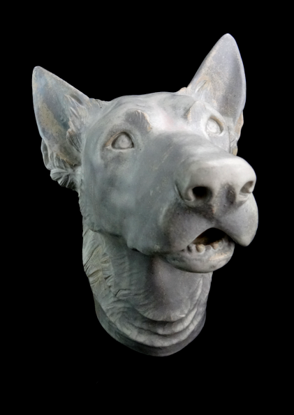 Hundeportrait "Face", Steinzeug frei modelliert